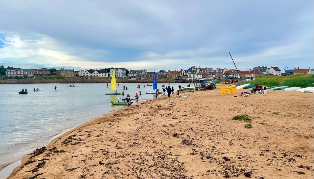 a photo of elie beach in the summer